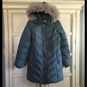 Woman’s Small Anne Klein winter coat. NWT